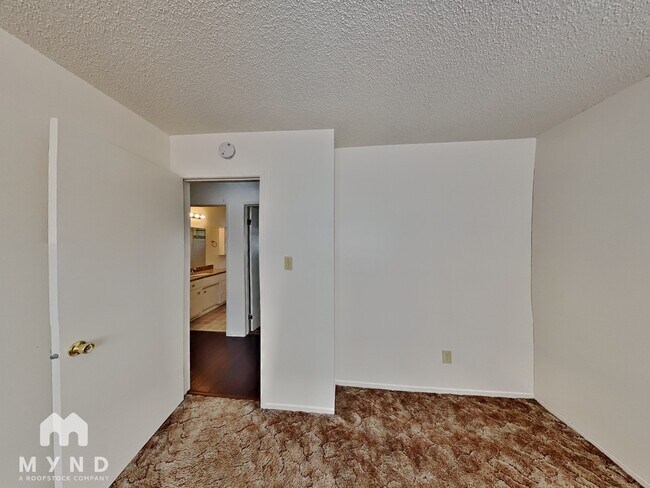 Building Photo - 2516 I St