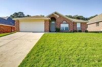 Building Photo - Wonderful 3 Bed, 2 Bath Home in Mansfield ISD- 76063