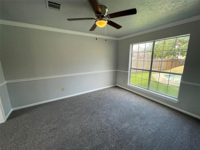 Building Photo - 14803 Silver Knight Ct