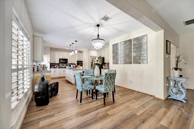 Building Photo - 3602 Garrettsville Dr