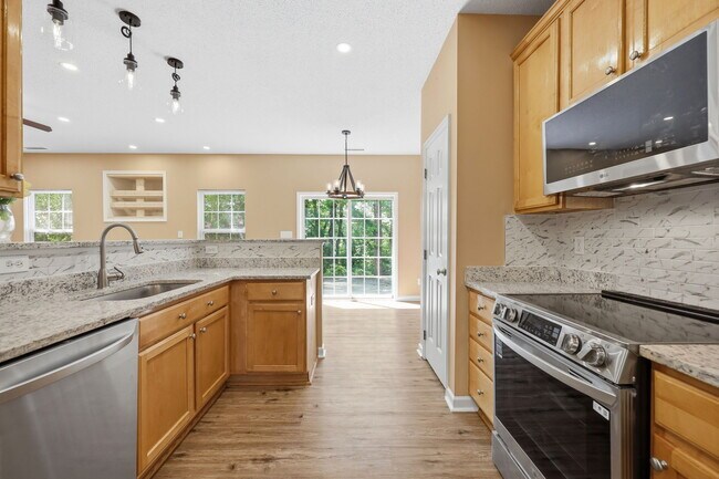 Building Photo - 3101 Sawyers Mill Dr