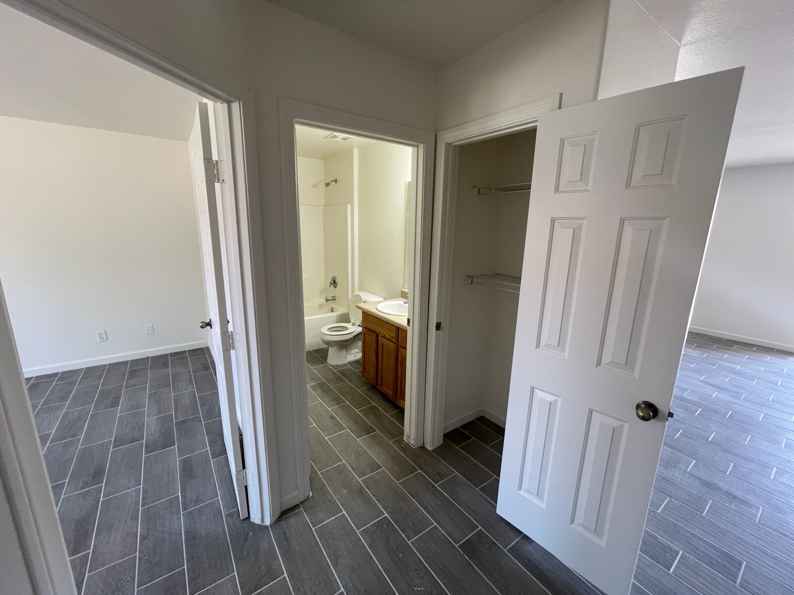 Building Photo - 6686 Palo Verde Ave