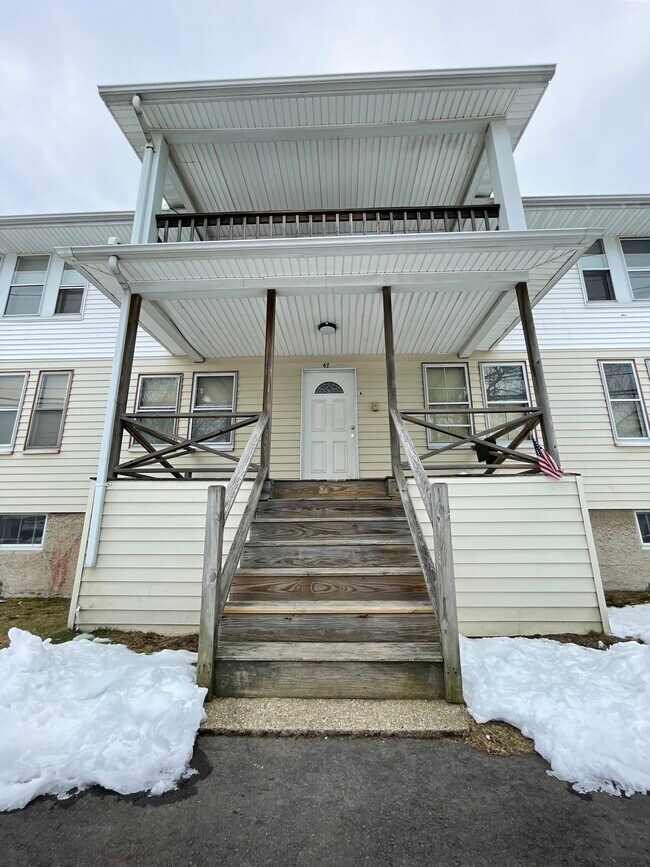 Primary Photo - 47 Wilson Ave