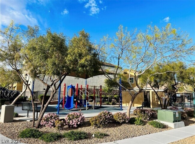 Building Photo - 6644 Seahorse Reef St