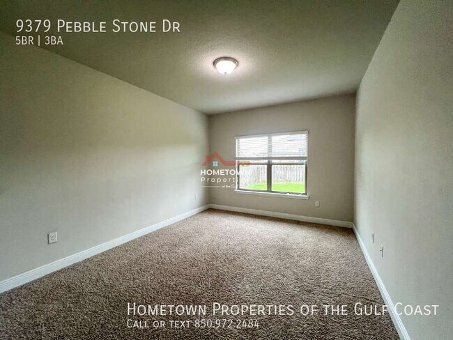 Building Photo - 9379 Pebble Stone Dr