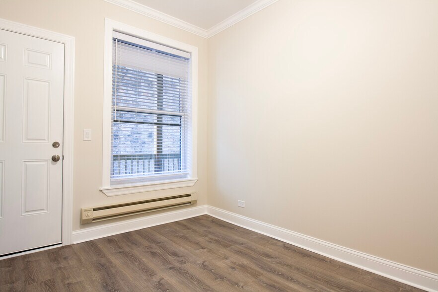 Building Photo - 2905 N Mildred Ave