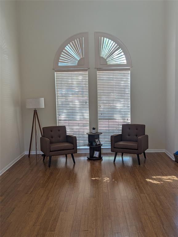 Building Photo - 6806 Thistle Hill Way