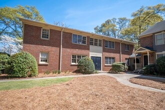 Building Photo - 935 Baxter St