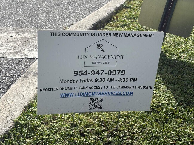 Building Photo - 1040 NW 80th Ave