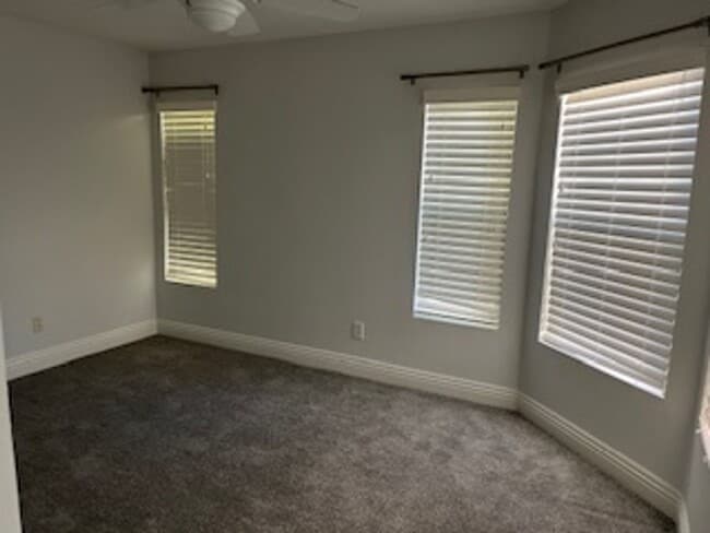 Building Photo - Beautiful Spacious Single story Home in Allen Manor