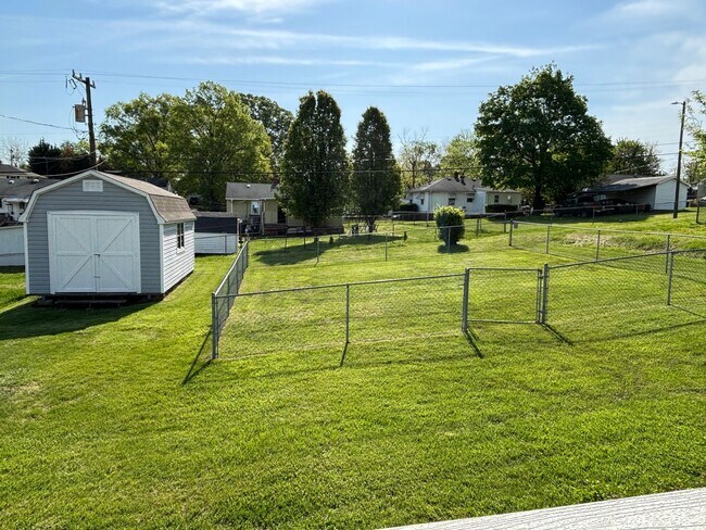 Building Photo - 3 BR House near Moses Cone Hospital