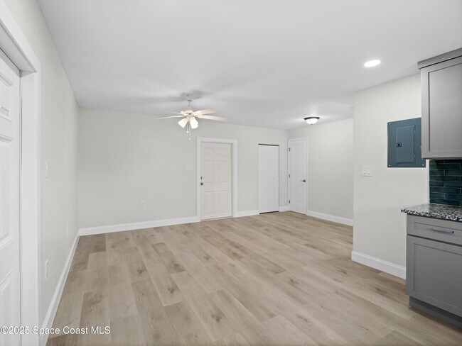 Building Photo - 101 Deland Ave