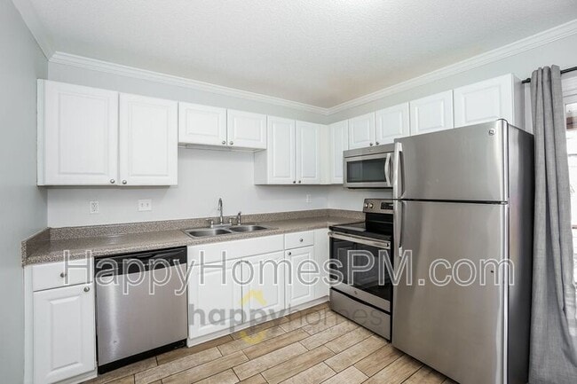 Building Photo - 1721 Boone Hall Dr