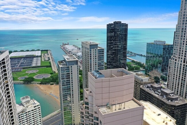 Building Photo - 401 E Ontario St