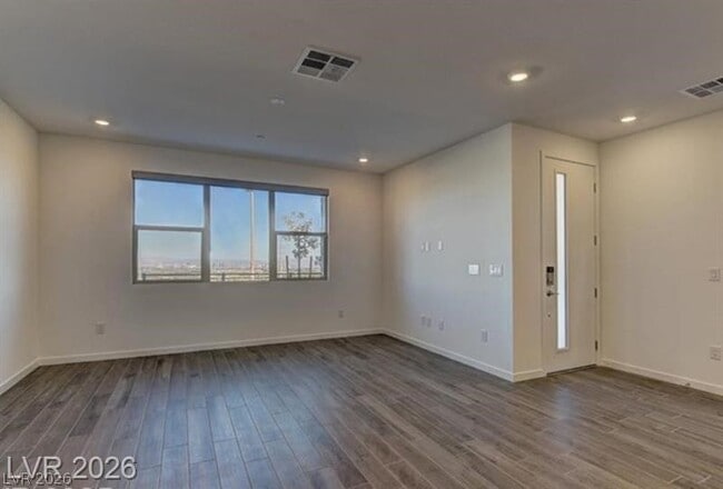 Building Photo - 1420 Song Lark Ln