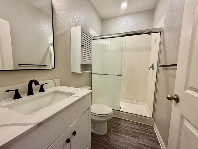 Building Photo - Charming 3BR Home with Spacious Backyard in Pflugerville