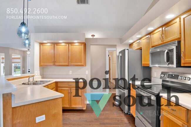 Building Photo - 1524 Sandcliff Dr