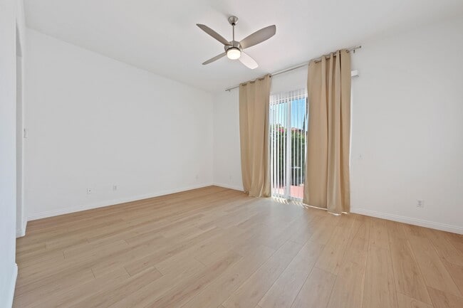 Building Photo - 78191 Sombrero Ct