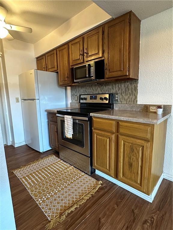 Building Photo - 14437 N Pennsylvania Ave