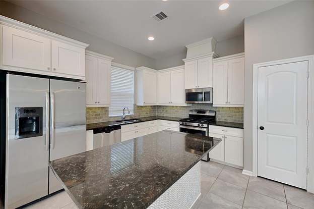 Building Photo - 118 Cheswood Forest Dr