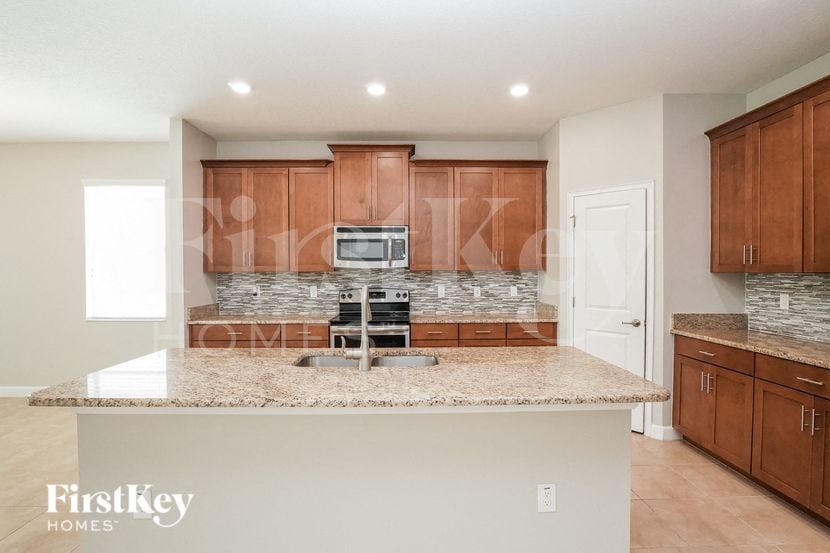 Building Photo - 4664 Egg Harbor Dr