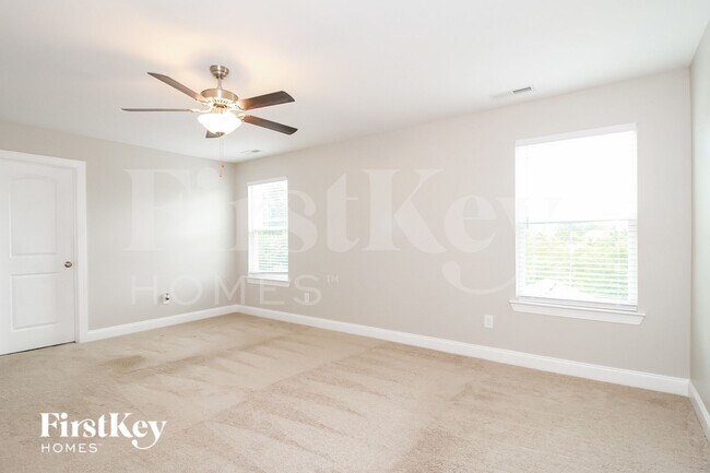 Building Photo - 130 Habersham Ct