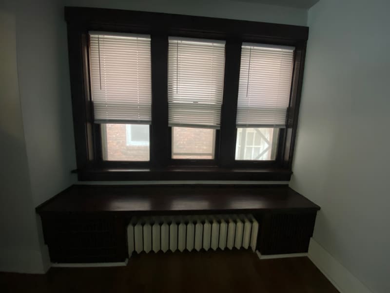 Building Photo - 1405 S 10th St