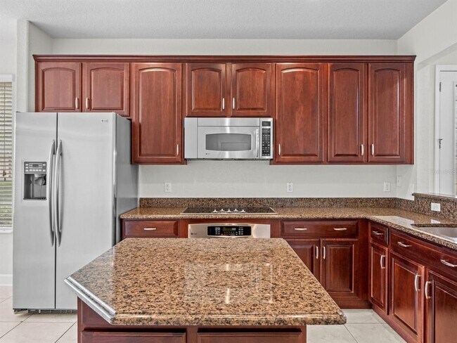 Building Photo - 1406 Milledge Ln