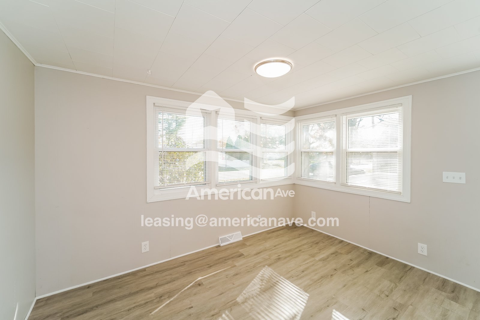 Building Photo - 24805 Wilson St