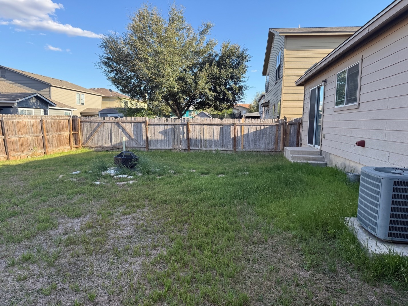 Building Photo - 4714 Dapple Dr