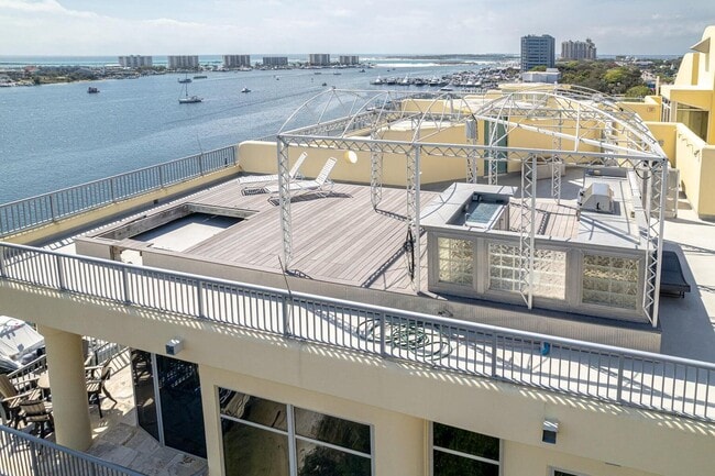 Building Photo - 508 Harbor Blvd