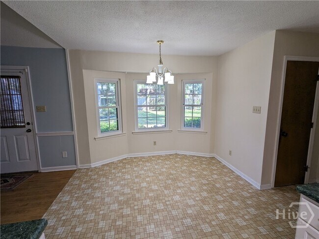 Building Photo - 908 Millstream Ct