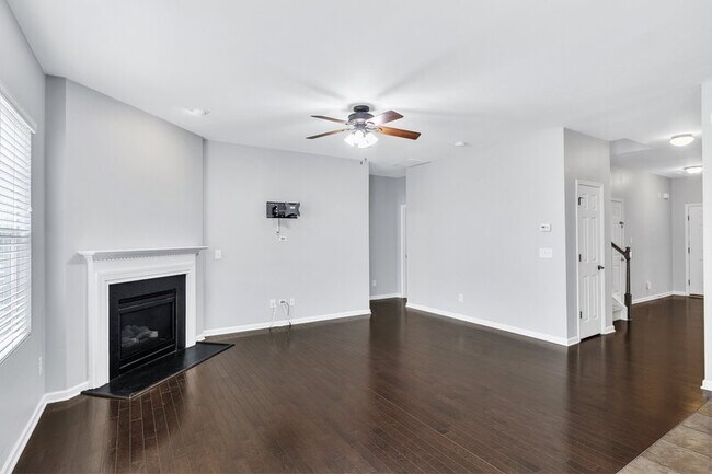 Building Photo - 3817 Althorp Drive