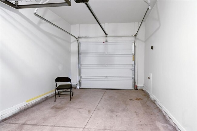 Building Photo - 6353 Mountain Home Way