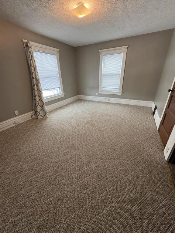 Building Photo - 242 W Summit St