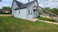 Building Photo - 1 Bedroom- Main floor- Black River Falls