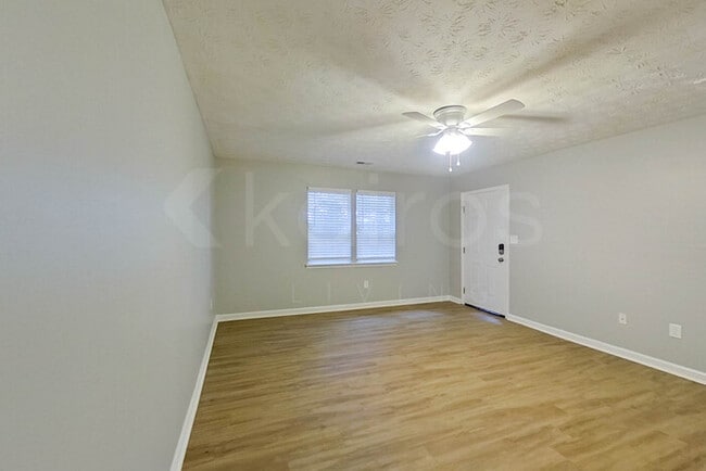 Building Photo - 100 Beaver Pointe Dr