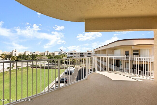 Building Photo - 807 Mystic Dr