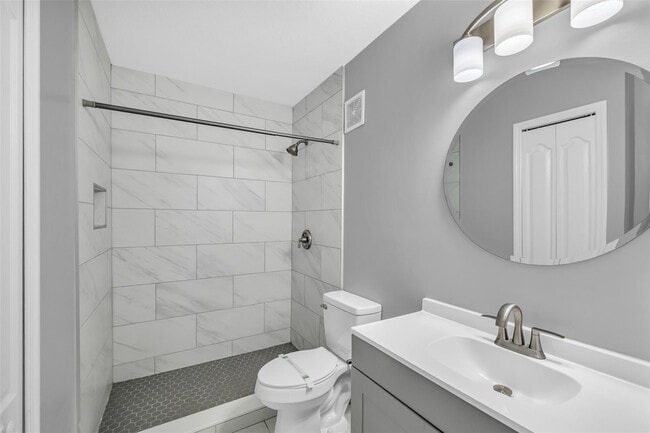 Building Photo - 4361 SW 160th Ave