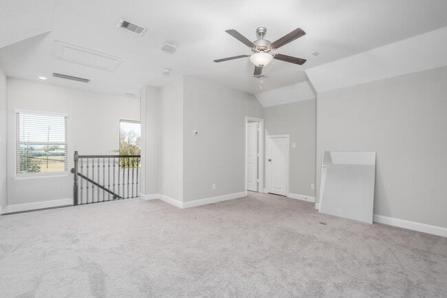 Building Photo - 1130 Shepherd Oaks Dr