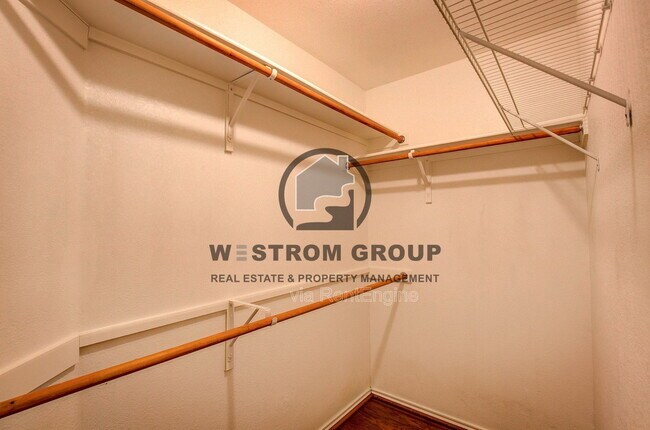 Building Photo - 8821 Highland Orchard Dr