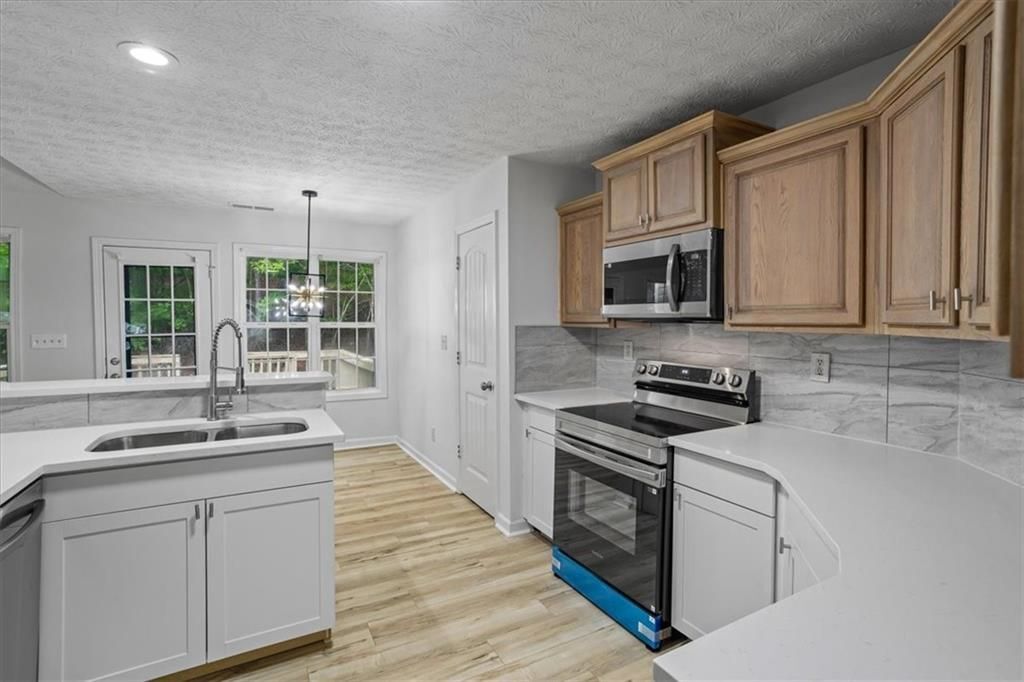 Building Photo - 75 Havenwood Ln