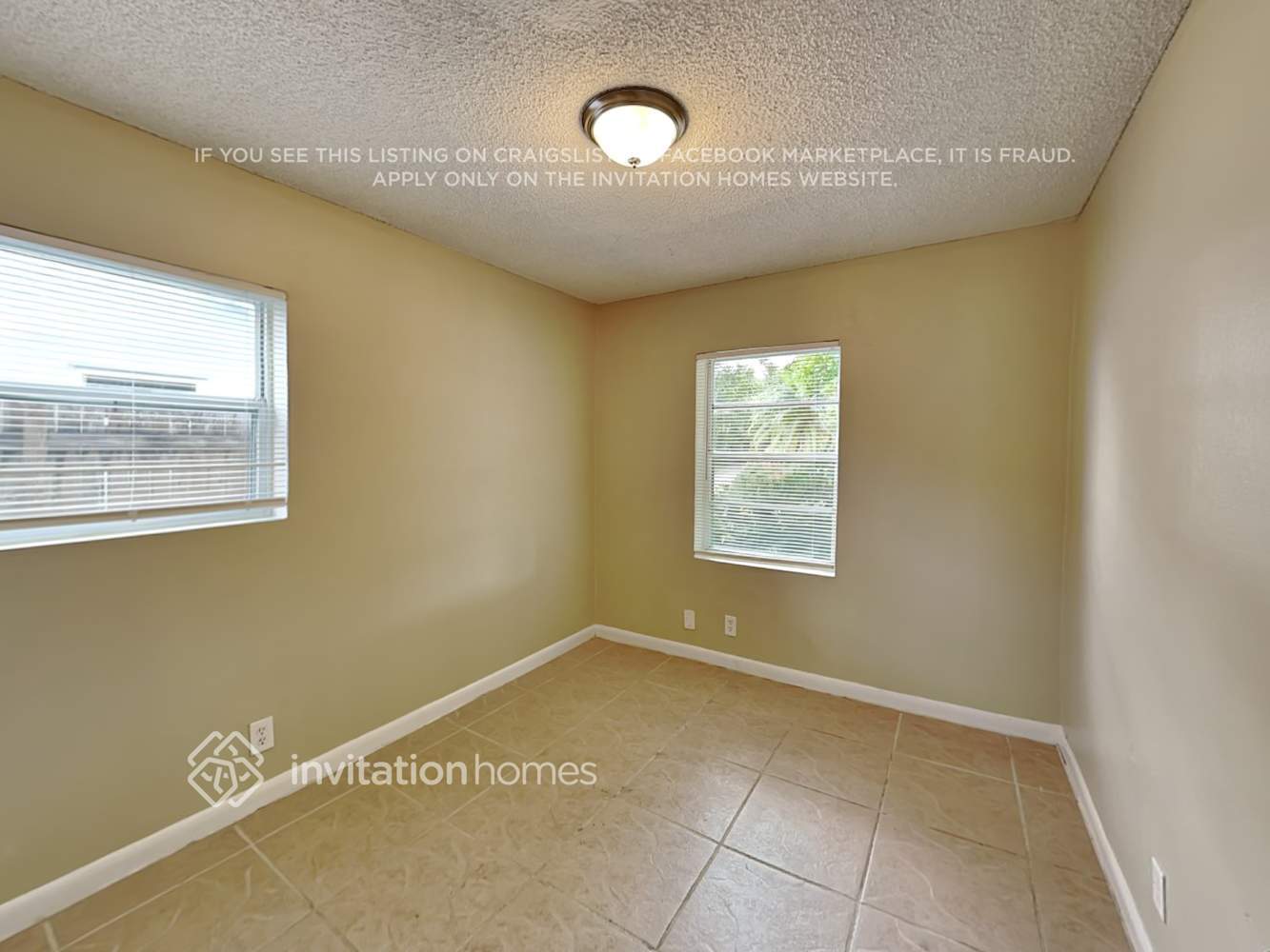 Building Photo - 328 SW 80th Terrace