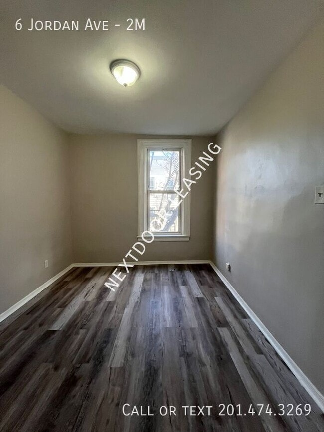 Building Photo - 6 Jordan Ave