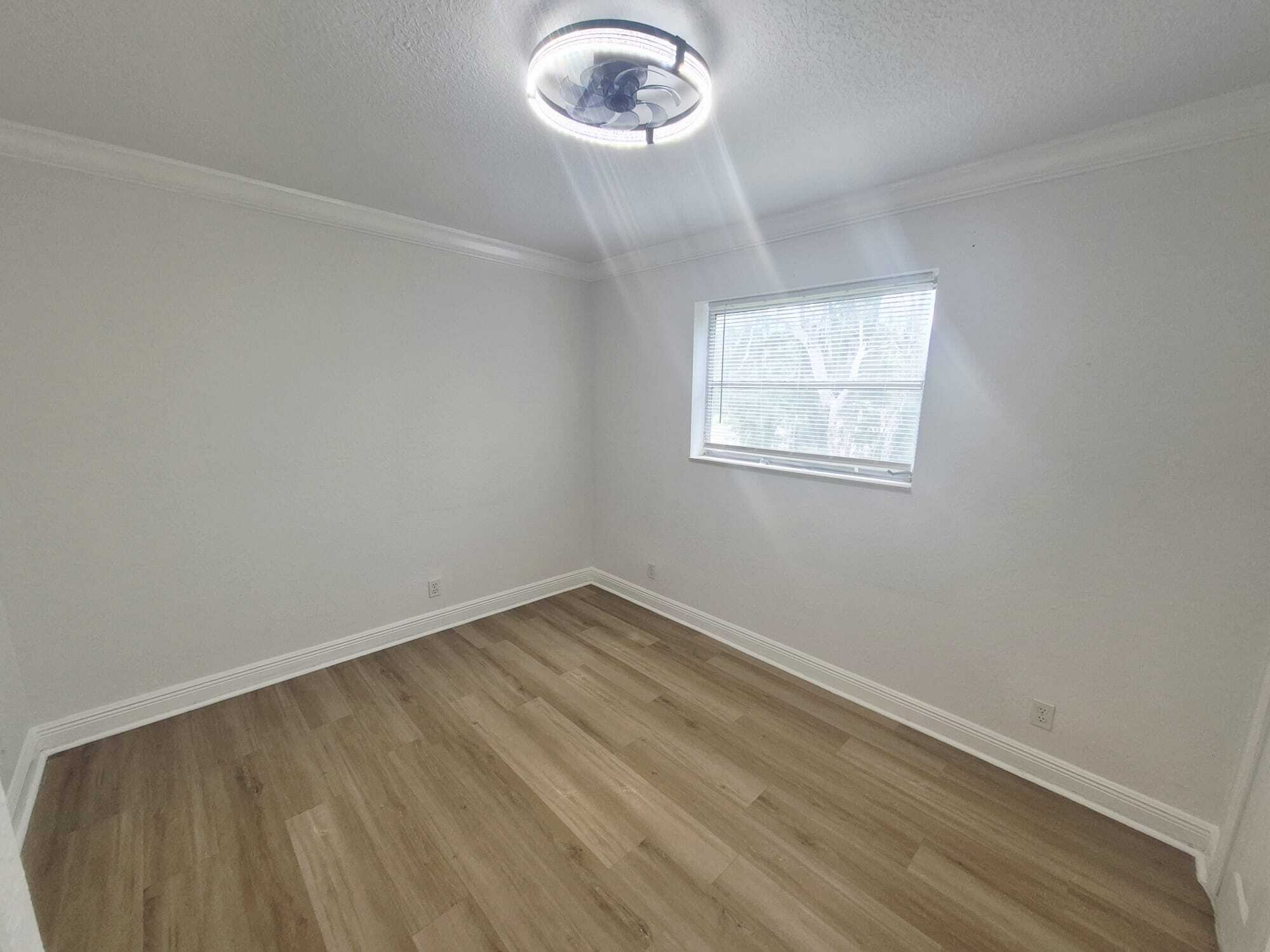 Building Photo - 5080 SW 64th Ave