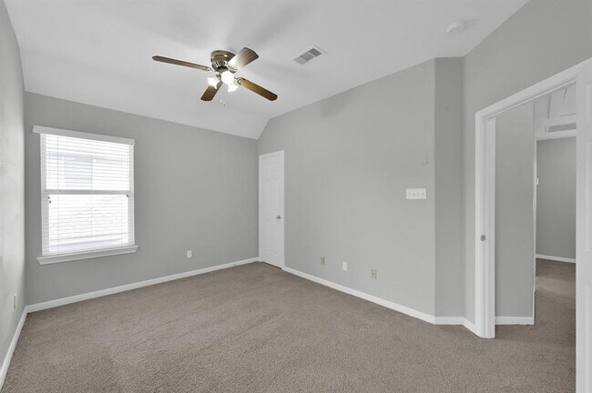 Building Photo - 167 Binnacle Ct