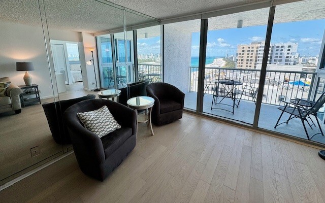 Living/Dining - 2655 Collins Ave