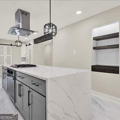 Building Photo - 3270 Brookview Dr