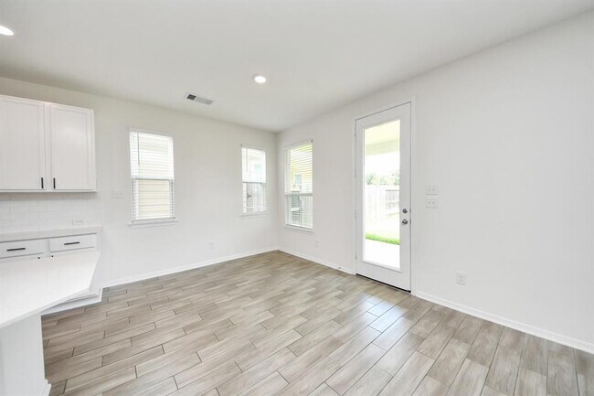 Building Photo - 17314 Rock Willow Ln