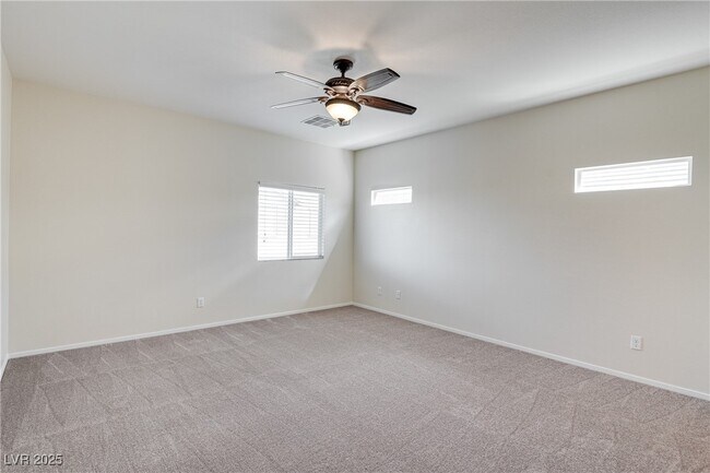 Building Photo - 10068 Emerald Edgewater Ct